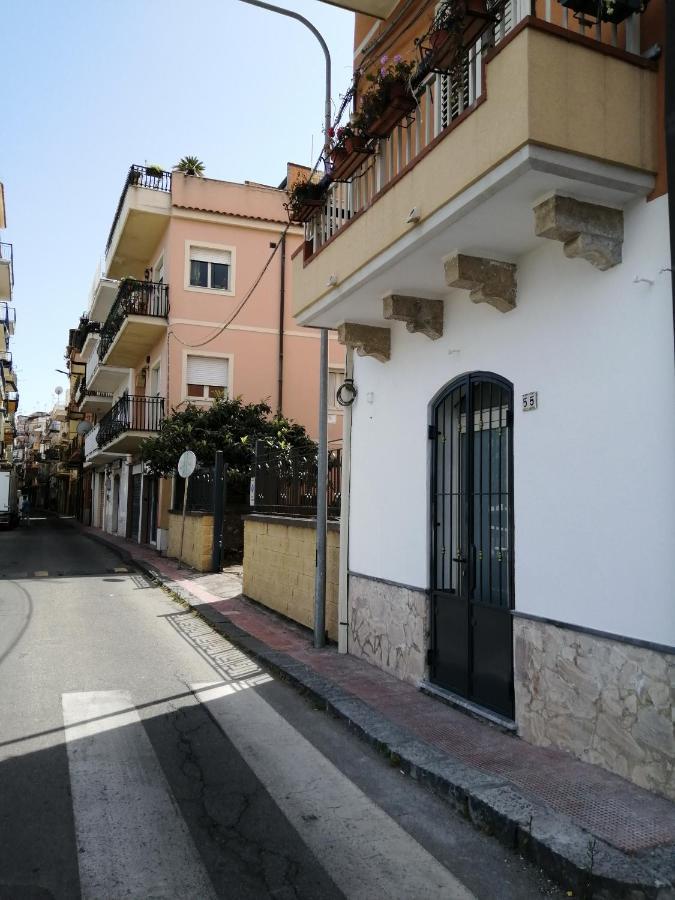 Marvin'S Home Giardini Naxos Exterior foto